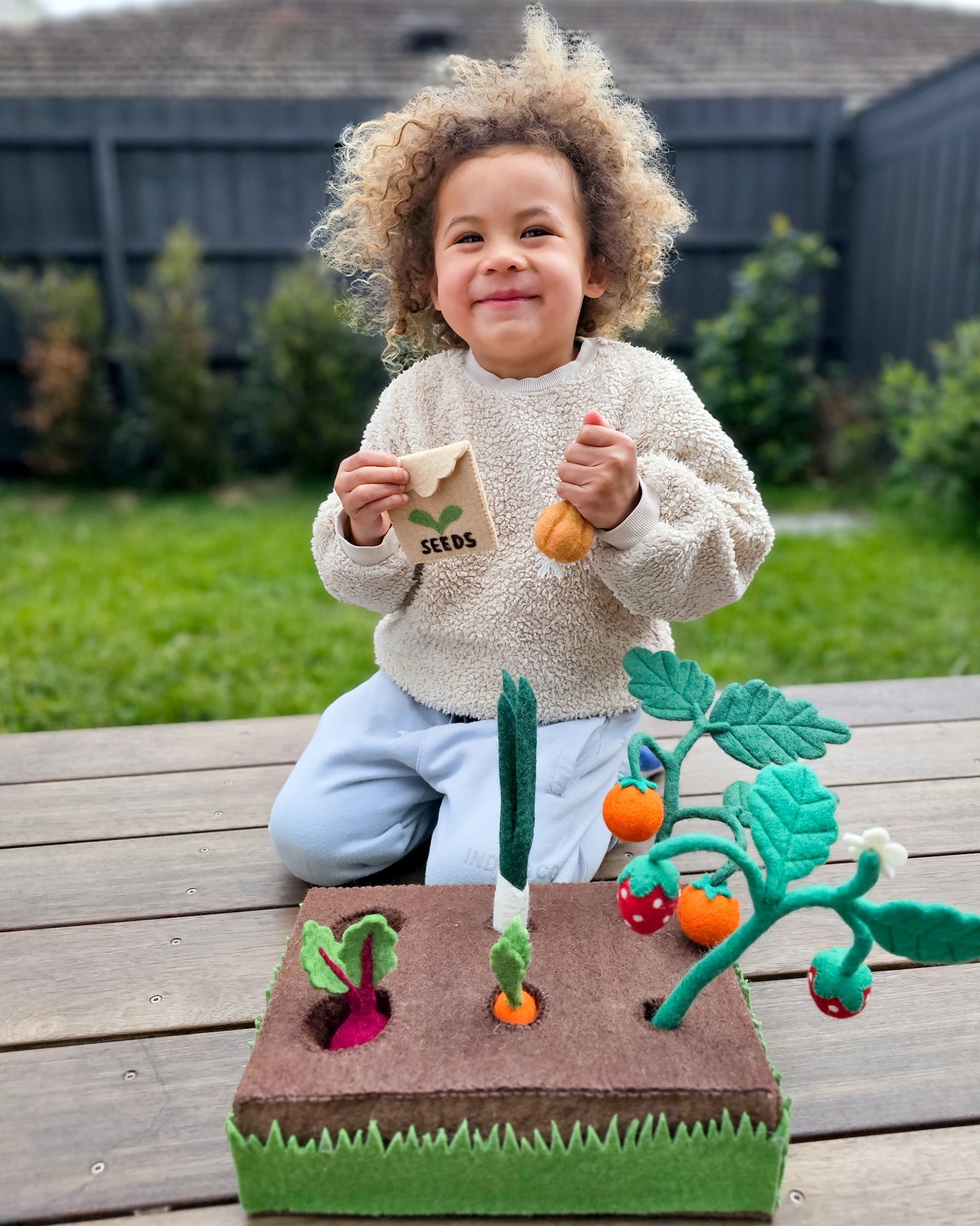 Felt Garden Planter Box with Plants and Vegetables