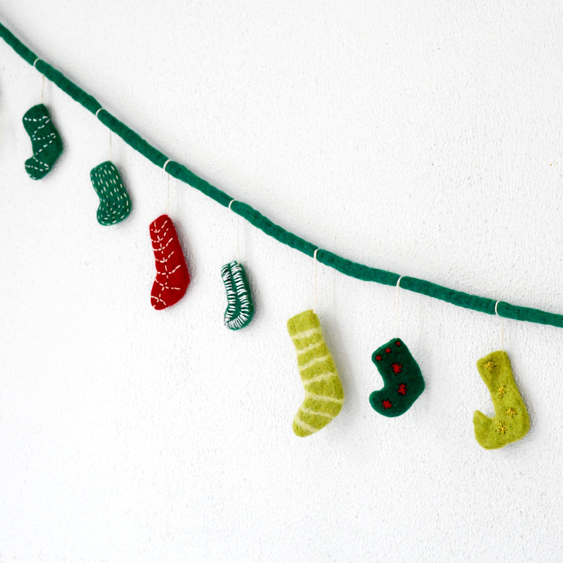 Christmas Stockings Garland - Tara Treasures