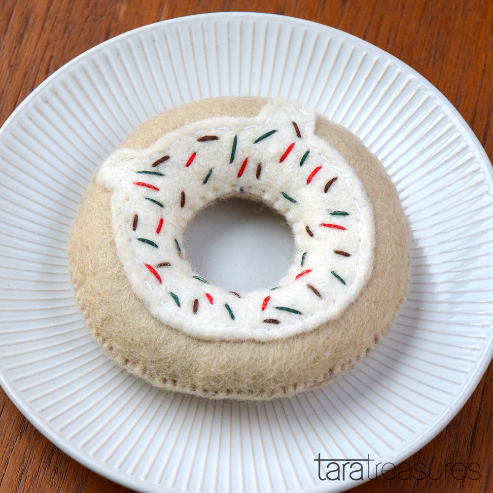 Catnip Donut Toy for Cats - Tara Treasures