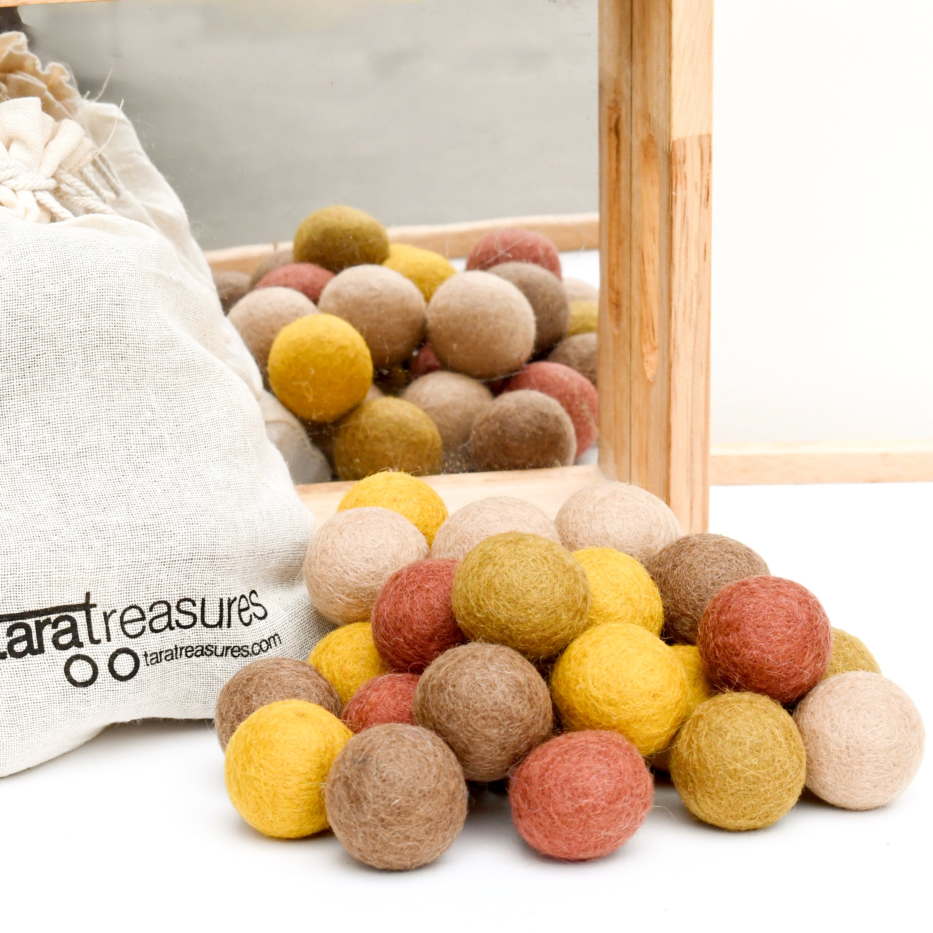 Wool Felt Balls in a Pouch - Earthy Colours 3cm 30 balls - Tara Treasures