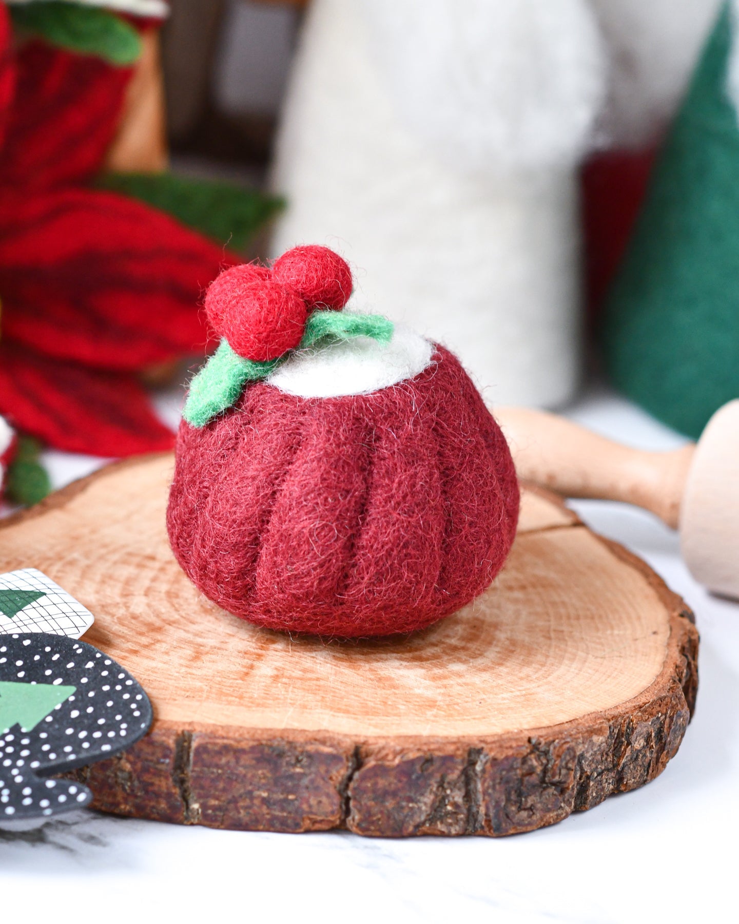 Felt Christmas Red Velvet Bundt Cake