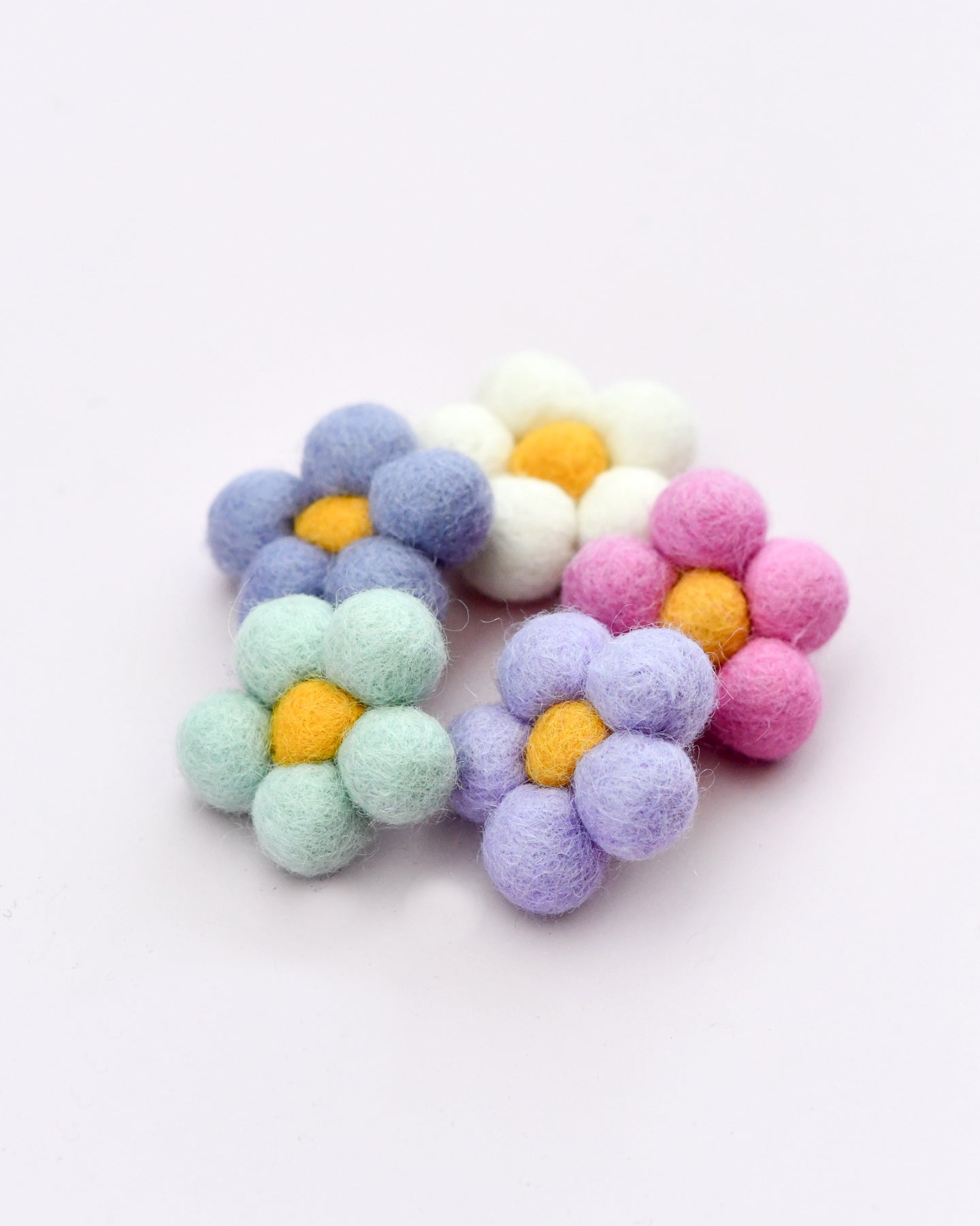 Felt Daisy Flowers (Pastel Shades) - 5 Flowers - Tara Treasures