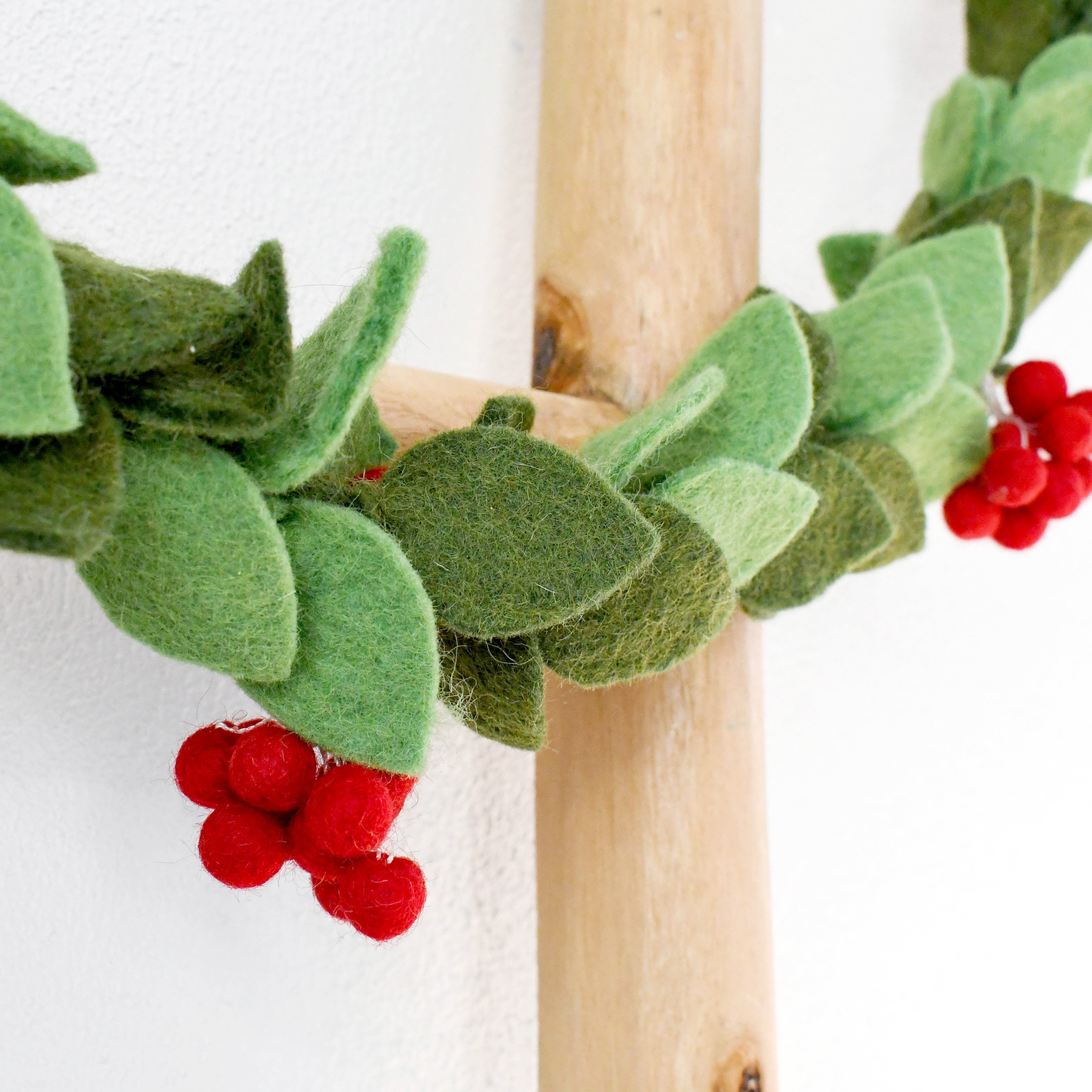 Holly Christmas Garland - Tara Treasures