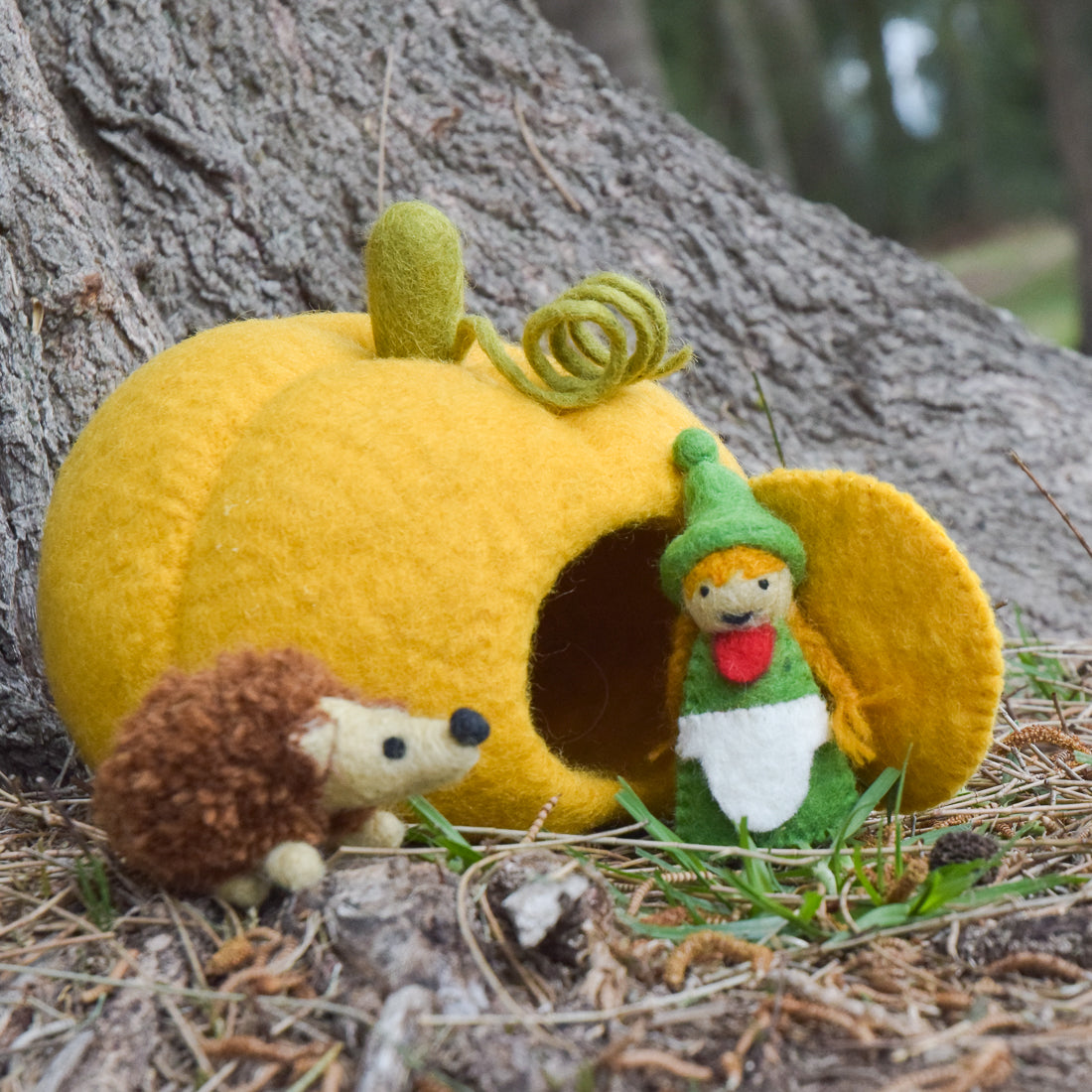 Felt Pumpkin House with Hedgehog Toy - Tara Treasures