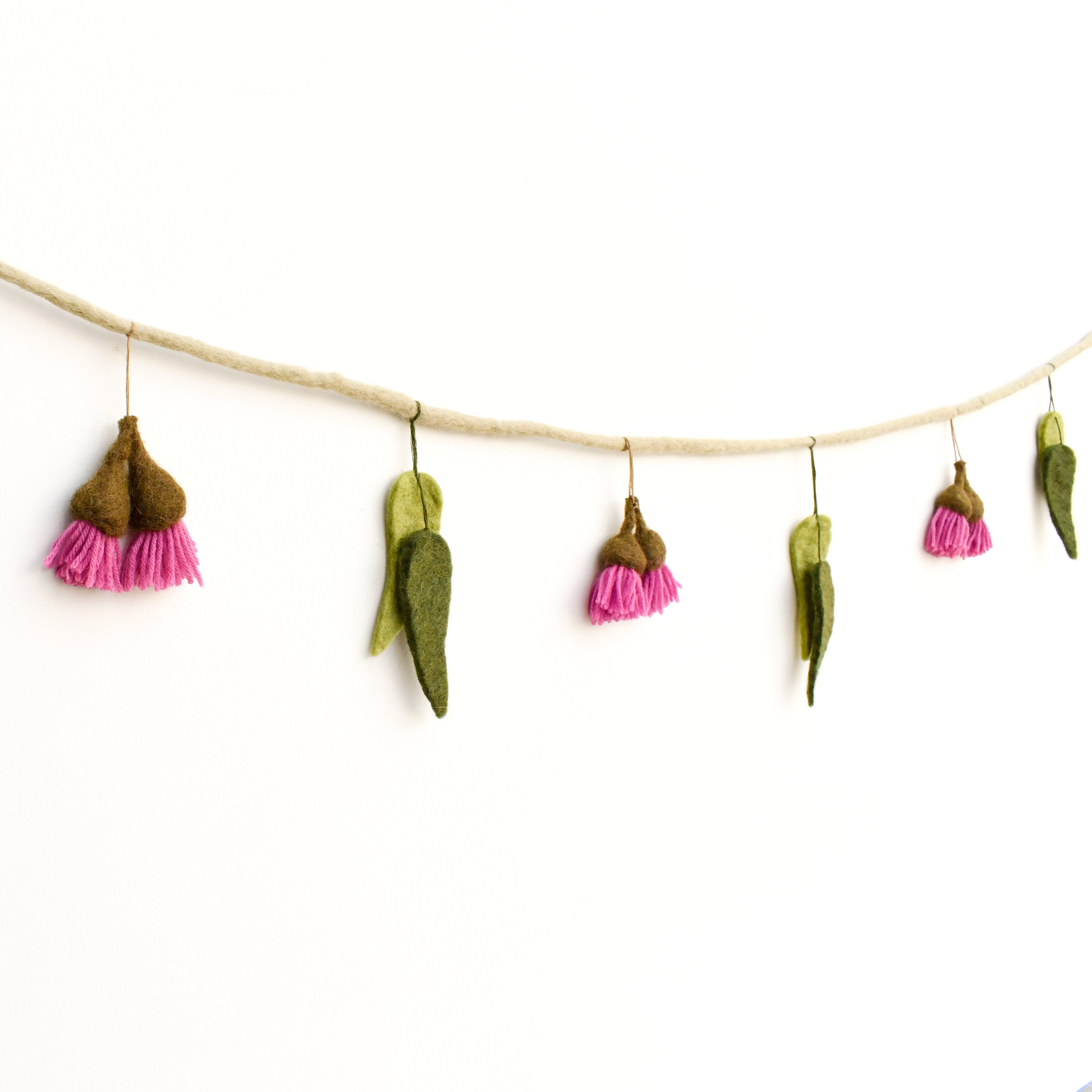 Eucalyptus and Gum Blossoms Garland - Tara Treasures