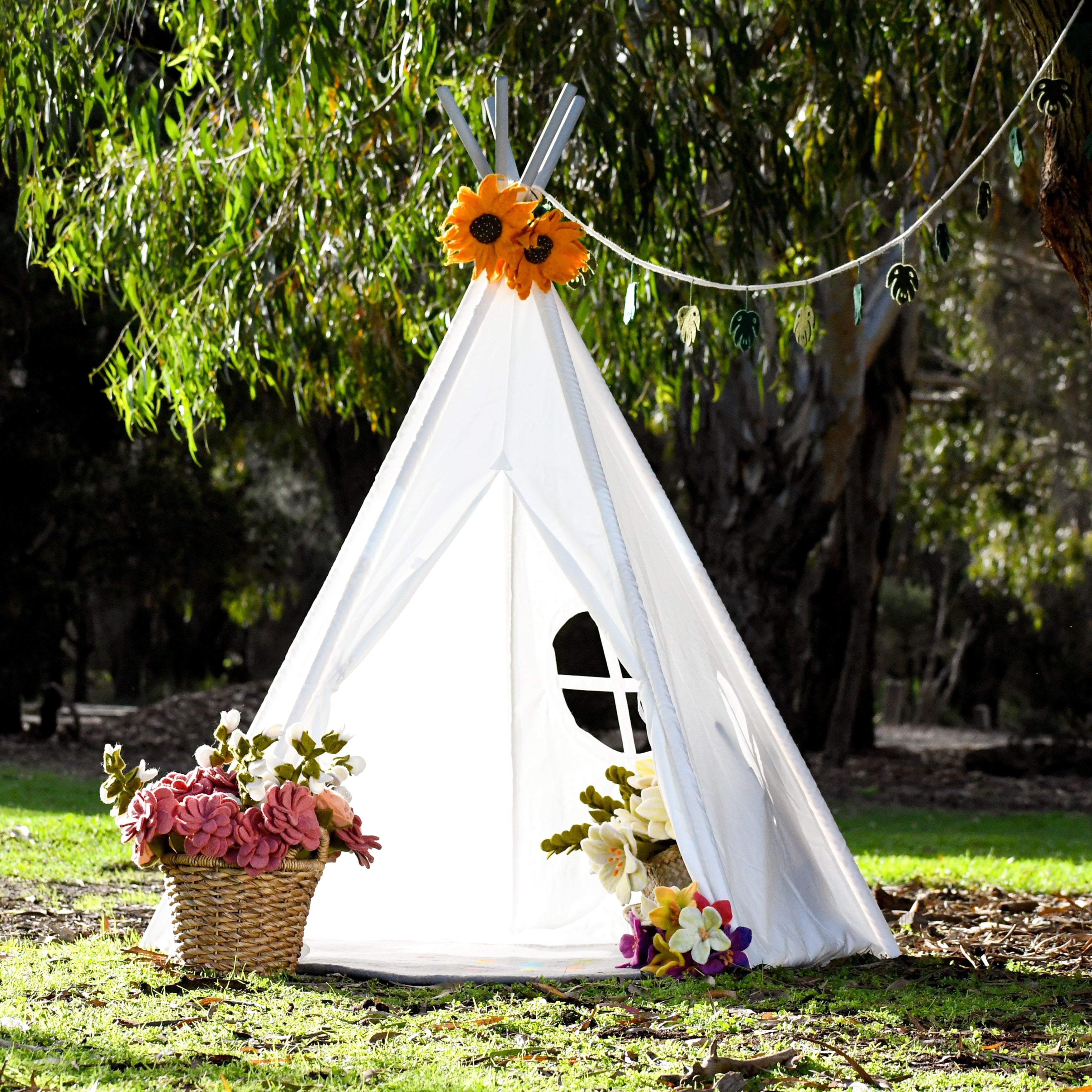 Sunflowers Teepee Topper Garland - Tara Treasures