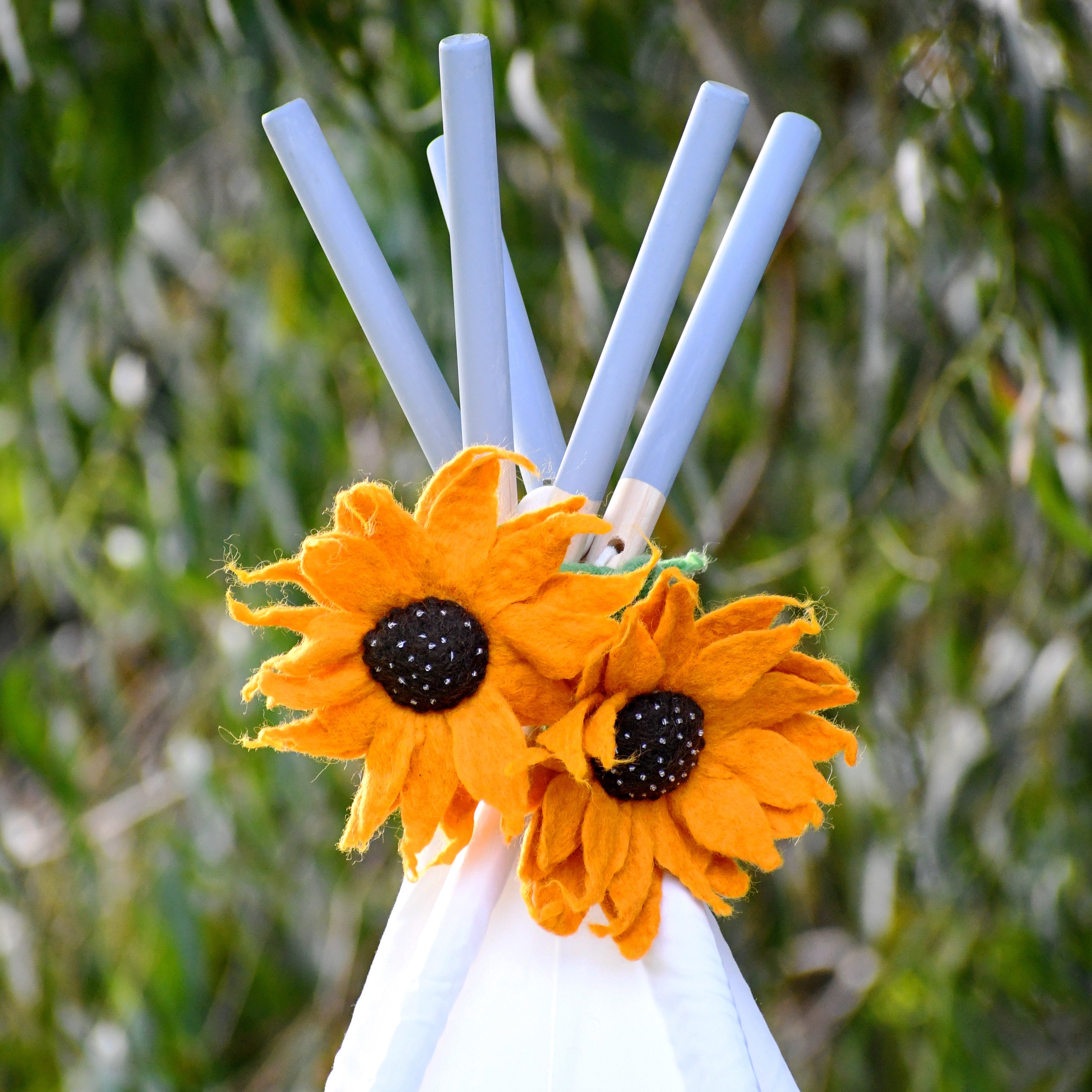 Sunflowers Teepee Topper Garland - Tara Treasures